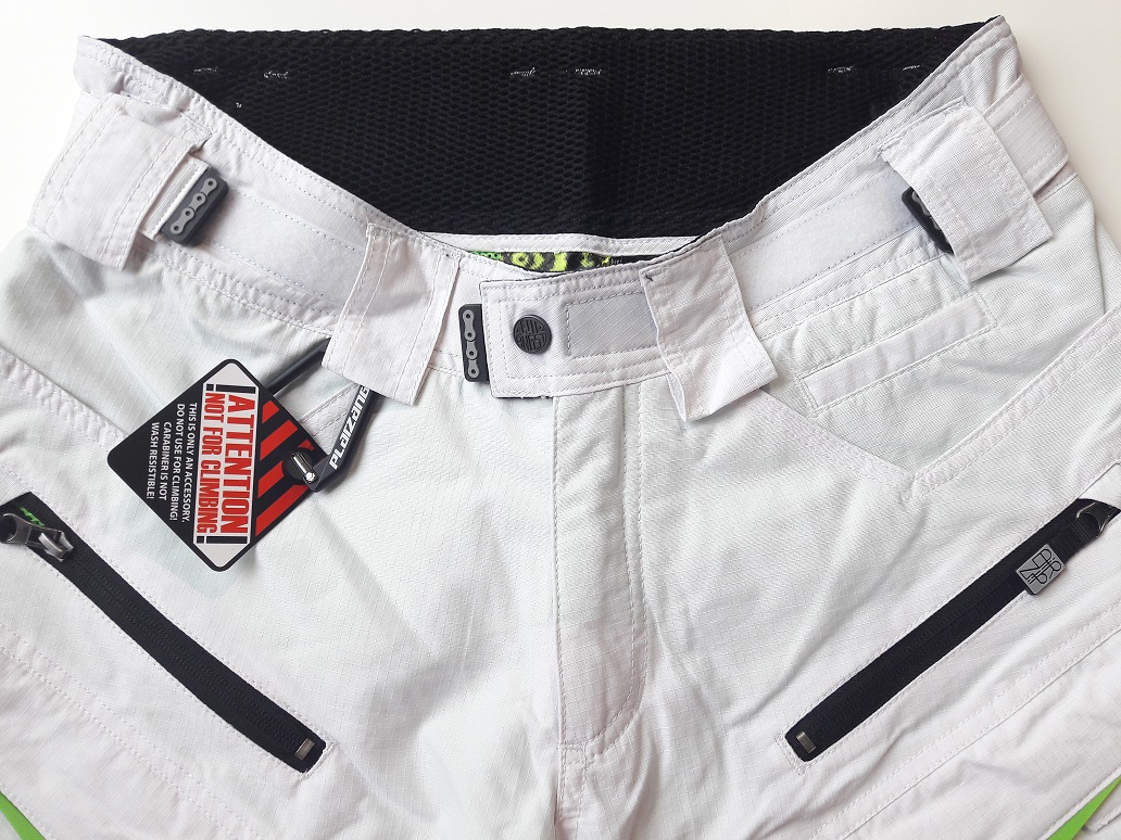 Pánské kraťasy Platzangst - Compact, bílá 