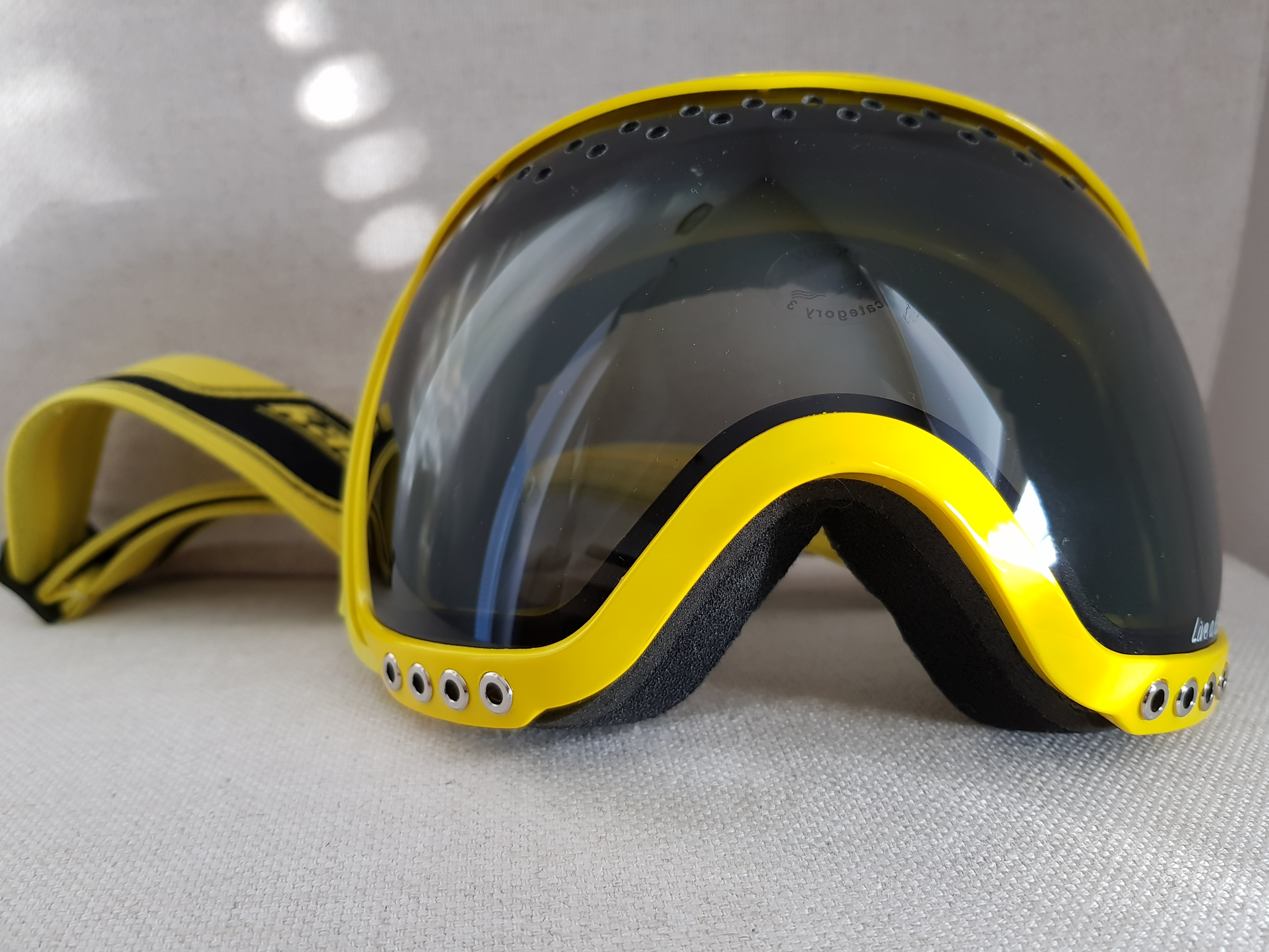 VZOREK Lyžařské brýle KASK - MASK 4 Bumble Bee, žlutá VLT Cat 3 (ROZBALENO SKLADEM)